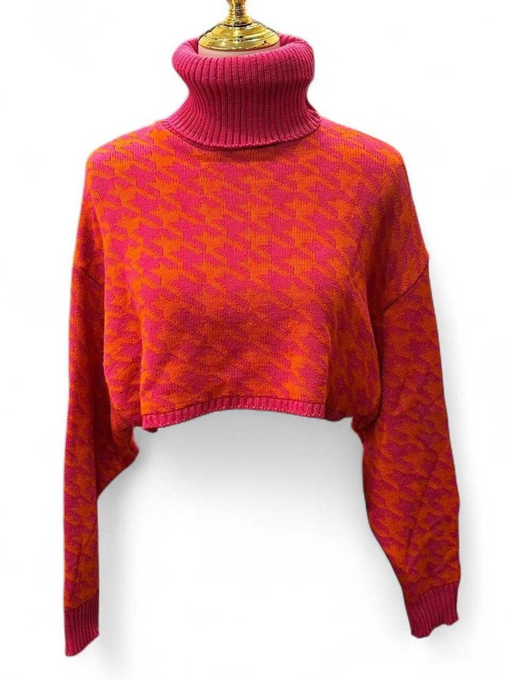 Nasty Gal Cropped Turtleneck Sweater in Pink and Orange Houndstooth